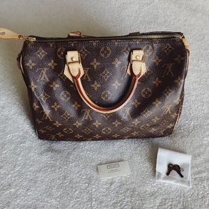 ♥️ Genuine Louis Vuitton Speedy 30 Handbag